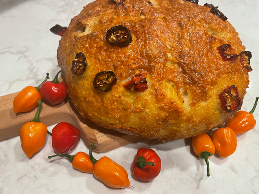 Dutch-Oven Habanero Cheddar Cheese Bread