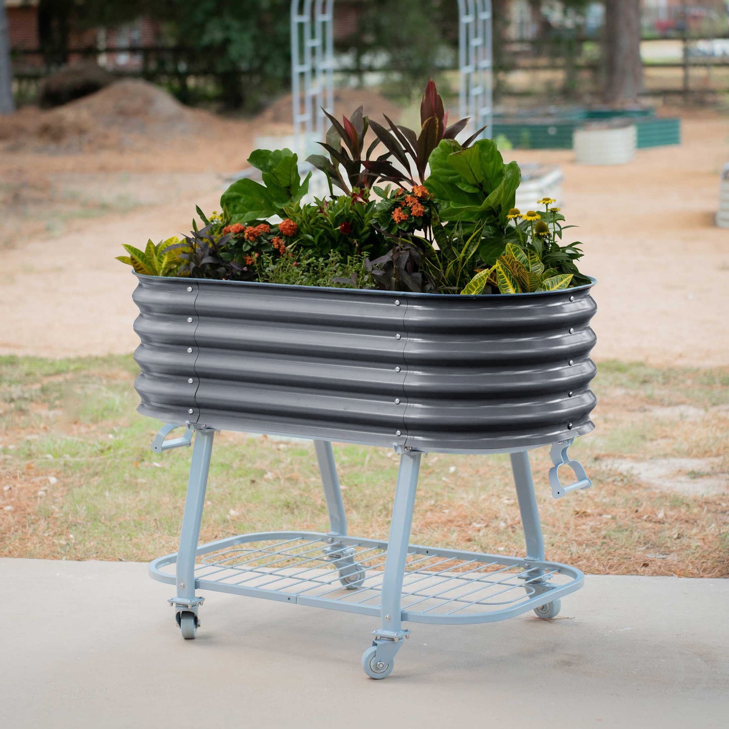 Cama de jardín elevada rodante con riego automático