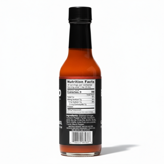 Back label of Garlic & Árbol Moruga Scorpion bottle showing ingredients and nutrition facts