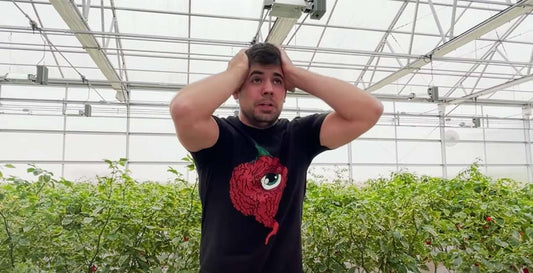 Keaton Eats a Red Scotch Brain Strain Pepper (1.35M SHUs)